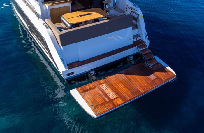 Half-day boat trip in Dubrovnik-Neretva County on a motorboat