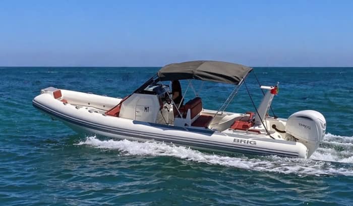 Ganztägige Motorbootvermietung in Lagos