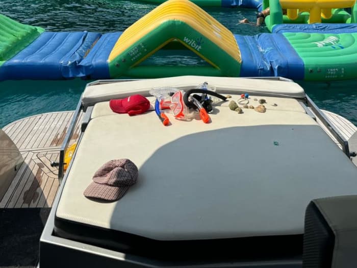 9 Hour – Boating Adventure