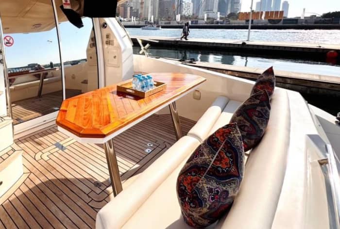 6-Hour Cruise on a Luxury yacht in Dubai