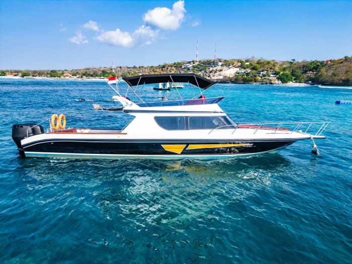 Découvrez Bali comme jamais auparavant à bord d'un bateau à moteur