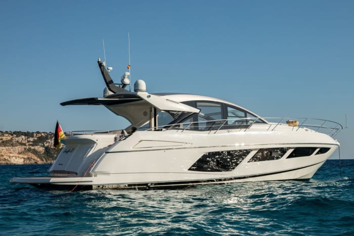 Yacht Experience – Full Day Mallorca Escape