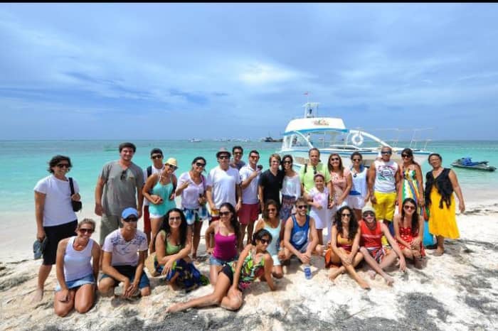 Private Katamaran-Tour in Punta Cana: Party mit Alkohol und Schnorcheln