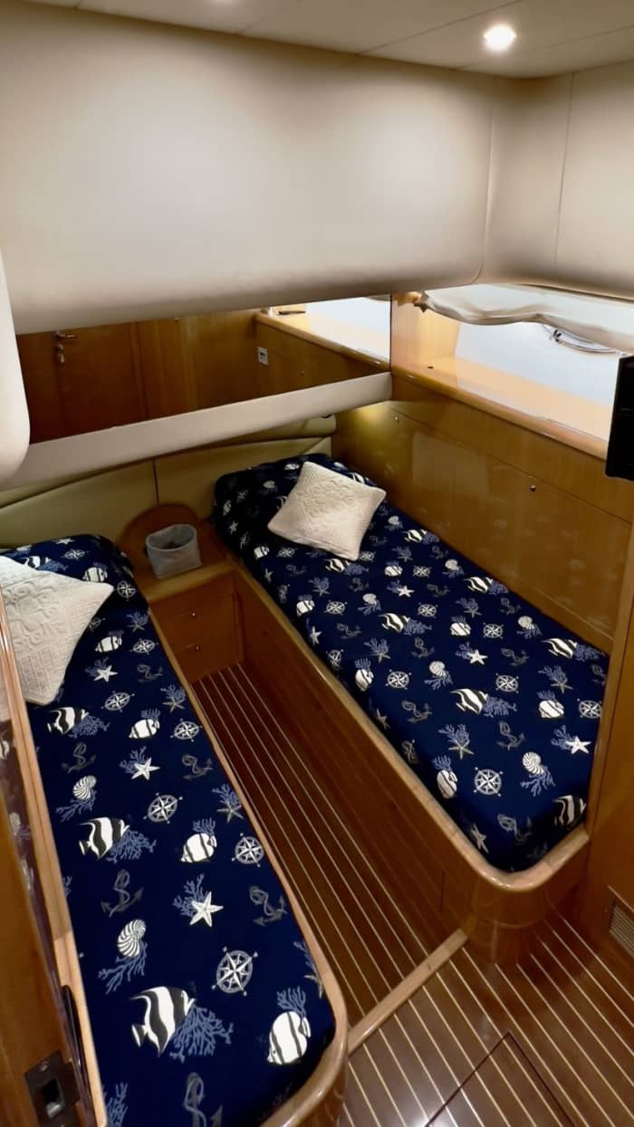 Excursion en bateau d'une journée complète avec arrêts dans la zone protégée de Villasimius