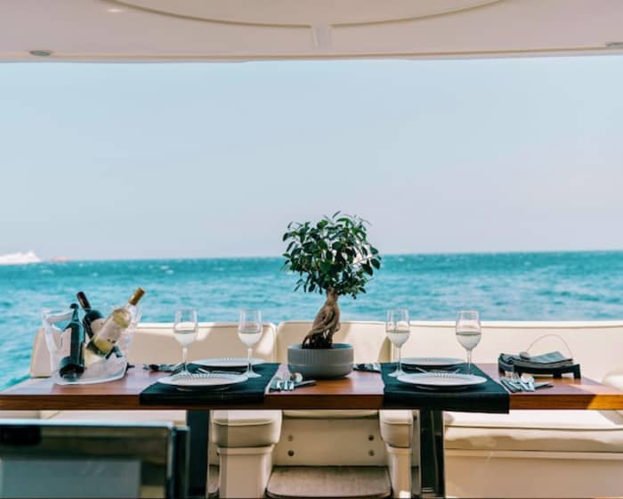 Antiparos, Panteronisia, Despotiko