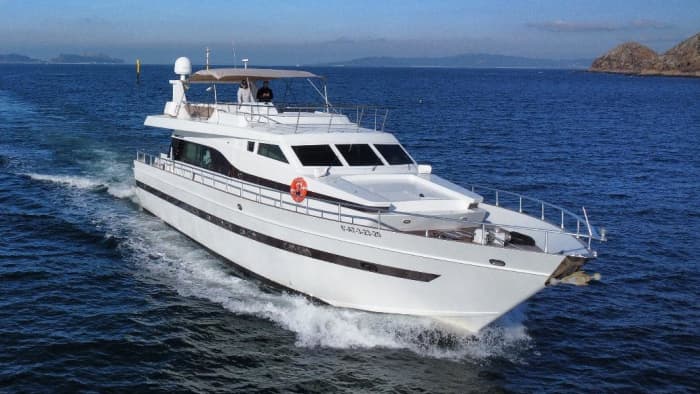 Enjoy some Baiona luxury with a full day on a motor yacht