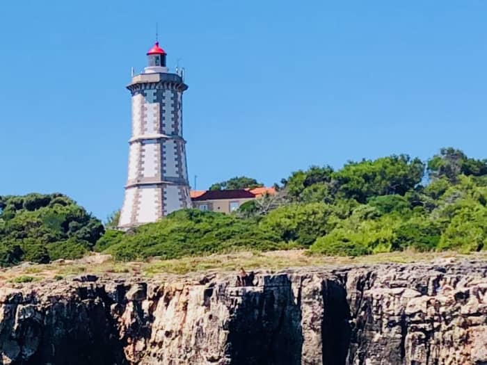 Półdniowy czarter — relaksujący wypad z Cascais