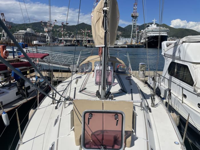 Private 10h sailing trip in Genoa