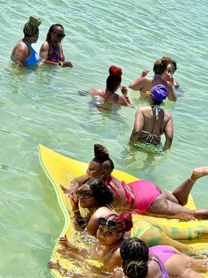 Entspannung in Bávaro: 6 Stunden Sonne auf einem Motorboot