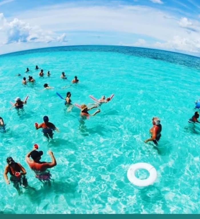 Entspannung in Bávaro: 6 Stunden Sonne auf einem Motorboot