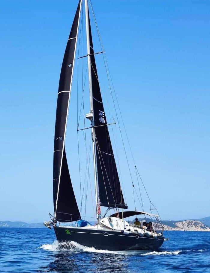 Megalonisos Petalion Day Cruise – Sun, Sea & Sailing