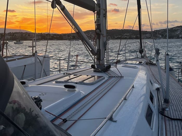 Megalonisos Petalion Day Cruise – Sun, Sea & Sailing