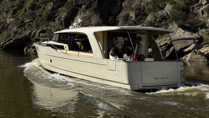 Kreuzfahrt auf dem Douro: 2 Stunden Magie im Douro-Tal und seinen Weinbergen