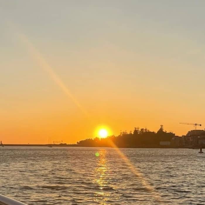 Verso l'estuario del Duero: crociera al tramonto di 2 ore