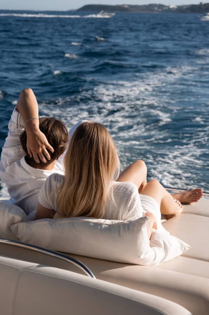 4h Bachelor Party Boat Experience – Private Celebration at Sea