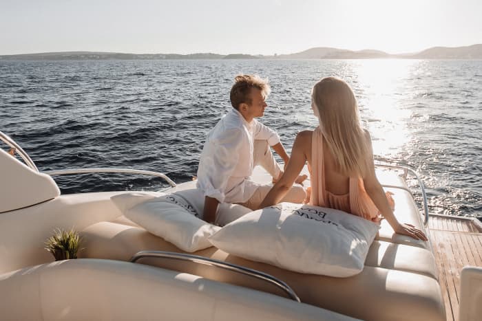 6e verjaardagsfeest op een jacht – Champagne, taart en de lagunes van Mallorca