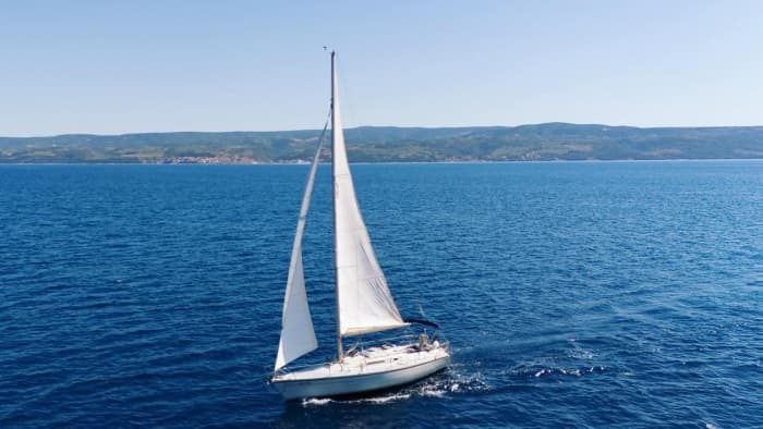 Enjoy a day at sea in Omiš on a sailboat