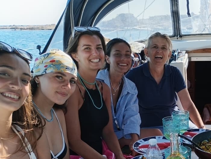 Der Rhythmus von Kissamos: Unvergessliche Momente auf einem Segelboot