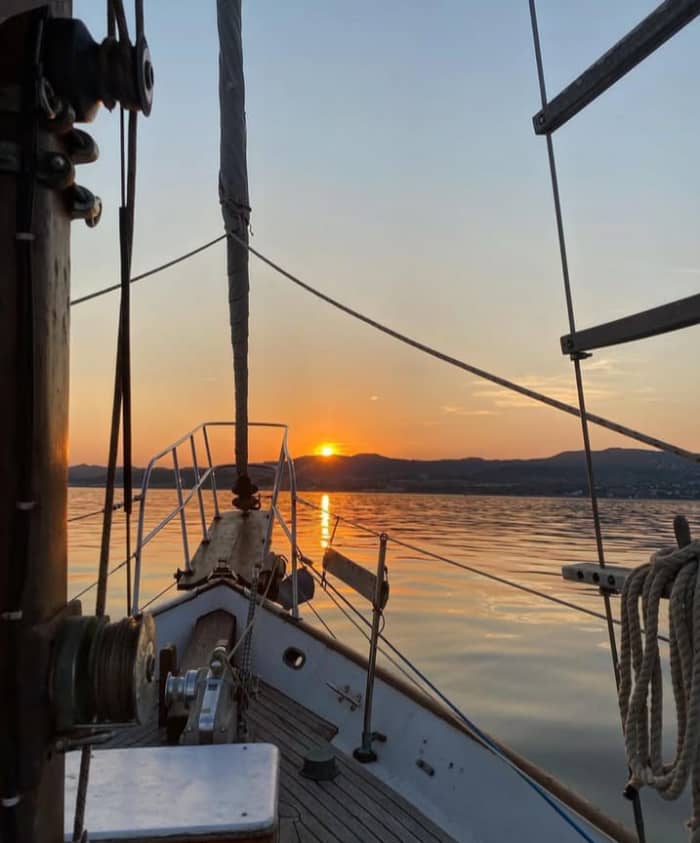 Magical sunset in the Bay of Palma Private sailing excursion