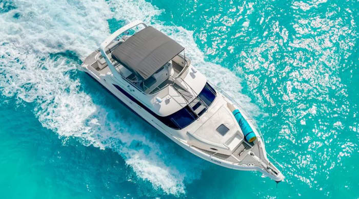2,5 uur zonneschijn rond Cancún op een motorboot