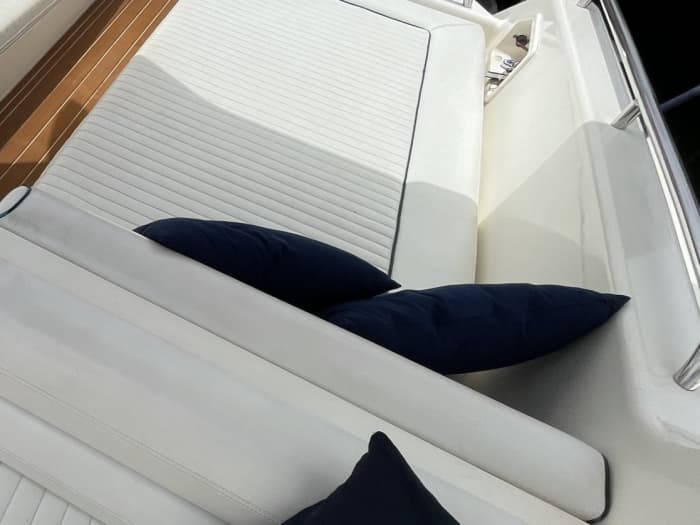 Enjoy the sun on a 7h boat trip in Palma de Mallorca