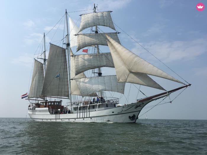 Full Day Luxury Sailboat Experience – Lelystad
