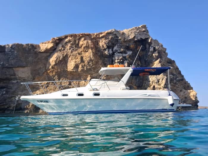 An unforgettable experience between Comino and Gozo