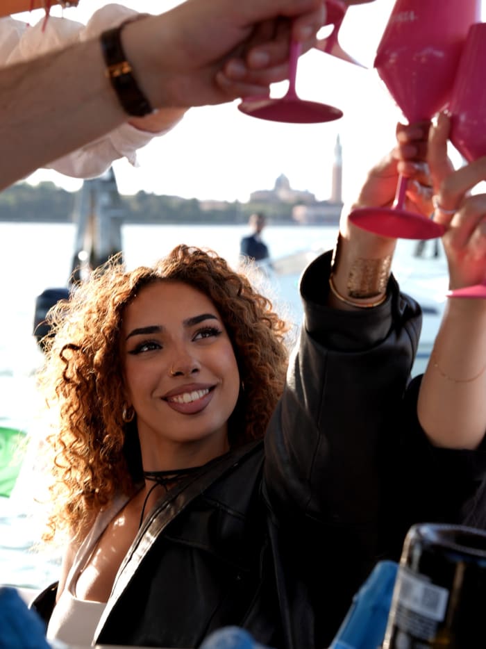 Explore Venice by boat – Full day
