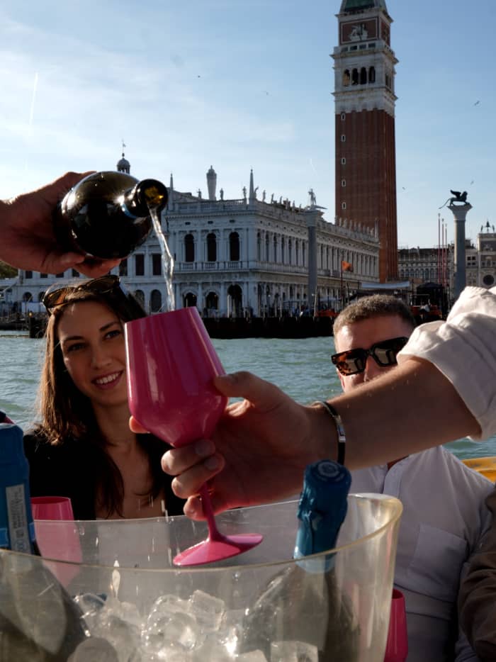 Explore Venice by boat – Full day