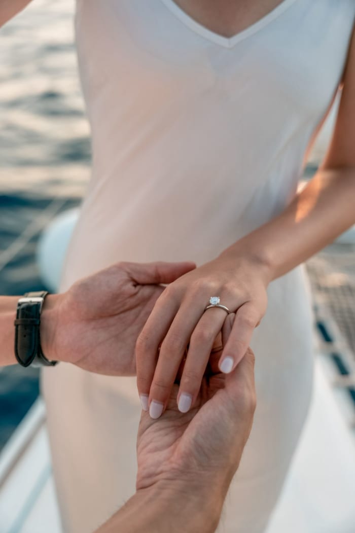 Private Luxus-Heiratsantragskreuzfahrt auf Santorin