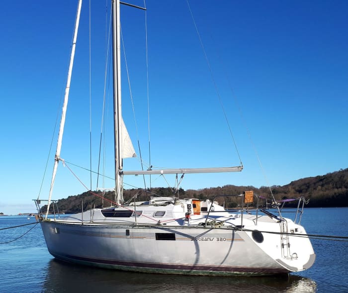 Njut av en dag till sjöss i Lézardrieux på en segelbåt
