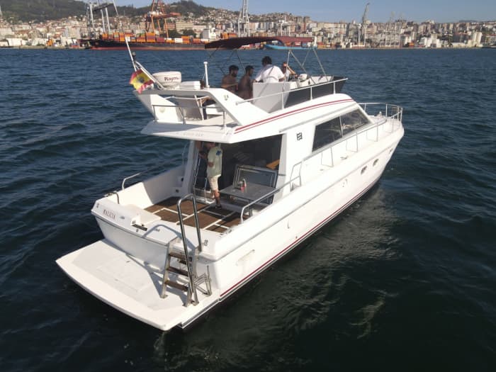 3h30 de soleil autour de Vigo en bateau à moteur
