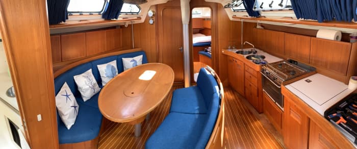 A day exploring Chioggia and the Venetian lagoon: the true Dolce Vita on a sailing boat.