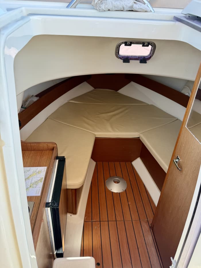 Explore the hidden bays of Mali Losinj on a motorboat