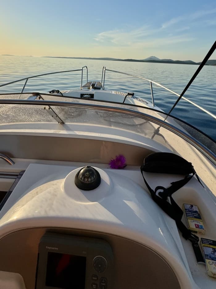Explore the hidden bays of Mali Losinj on a motorboat