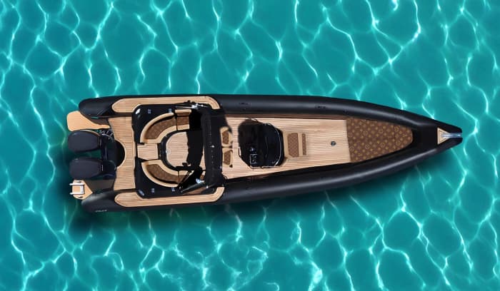 MYKONOS FULL DAY YACHT CHARTER – EXPLORE RHENIA & DELOS WITH ALL-INCLUSIVE FOOD, DRINKS & SWIMMING STOPS