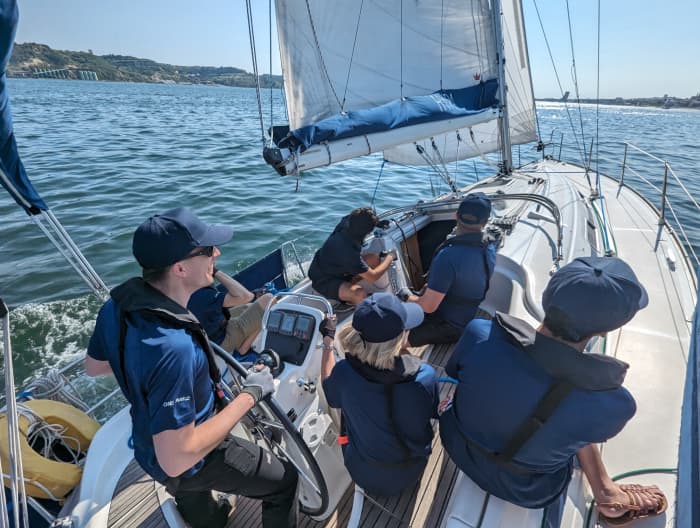⛵ The Perfect Intro to Boat Sailing: 2-Hour Private Sightseeing and Practice