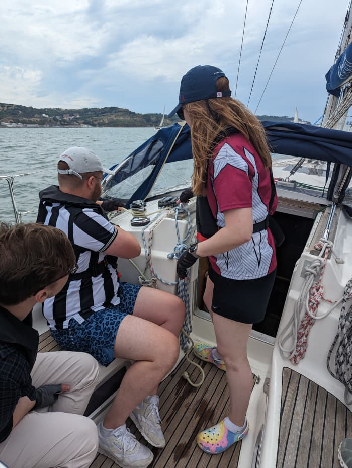 ⚓ Half-Day Boat Sailing: Private 4-Hour Sightseeing Lisbon and Sail Practice