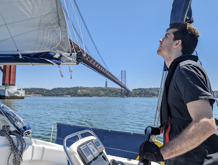 ⚓ Half-Day Boat Sailing: Private 4-Hour Sightseeing Lisbon and Sail Practice