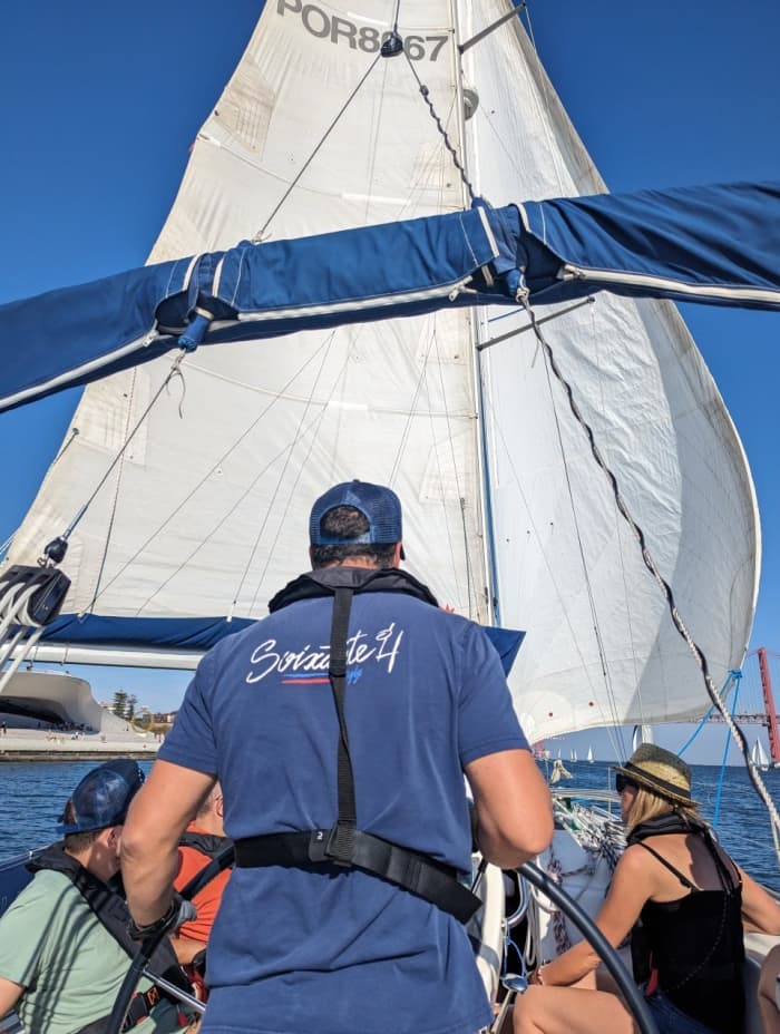 ⚓ Half-Day Boat Sailing: Private 4-Hour Sightseeing Lisbon and Sail Practice