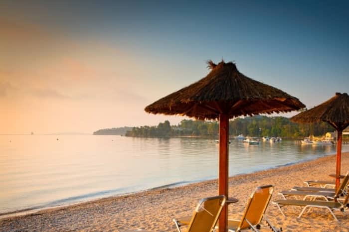 Love at Sea: Corfu Sunset Cruise Past Pontikonisi & Old Town