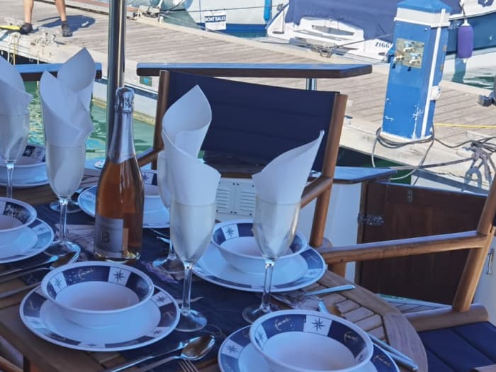 Verborgen Mallorca: een dag op zee van Port d'Andratx naar Cala Deià aan boord van een traditionele Llaut