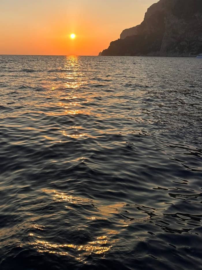 Capri Sunset – 2-stündige Kreuzfahrt zur goldenen Stunde