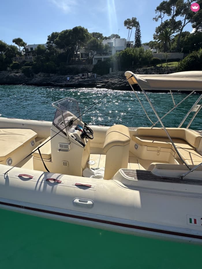 Cala d’Or Boat Tour – 4-Hour Coastal Escape