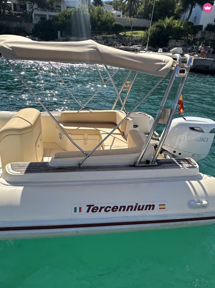 Cala d’Or Boat Tour – 4-Hour Coastal Escape