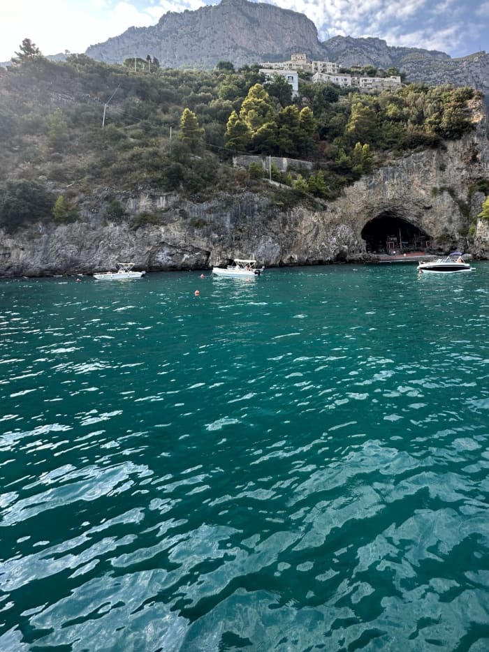 Bavaria 30: Escursione di 4 ore della Costiera Amalfitana da POSITANO