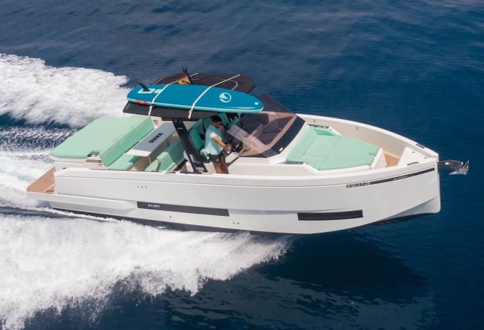 D32 Dandy II All inclusive, fuel, skipper, Sail to Formentera Illetas with a fixed price and without worries.