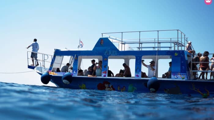 Private boat trip around Medulin on a motorboat
