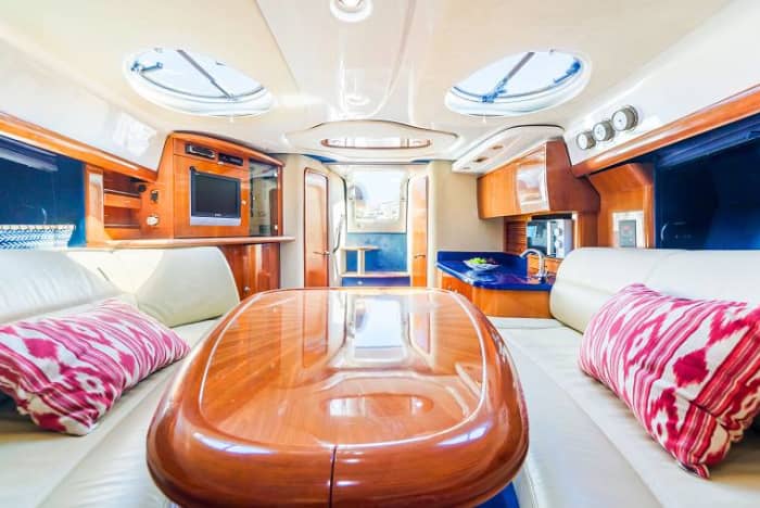 Half-day yacht cruise in the Lérins Islands