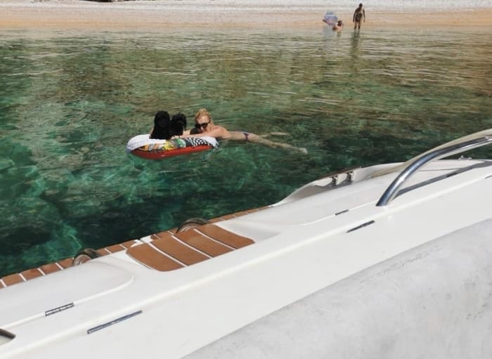 Une journée à Crikvenica, Opatija, Krk, sur un bateau à moteur
